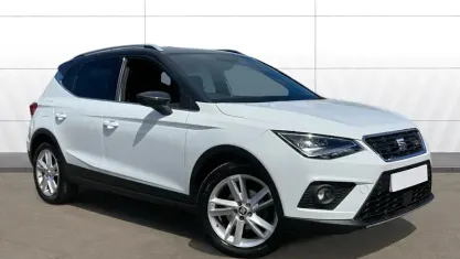 Used Seat Arona FR 110 HP (80 kW) 2021 White SUV