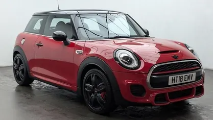 Used Mini John Cooper Works Hatch 231 HP (169 kW) 2017 Red Hatchback