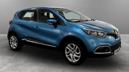 Used Renault Captur Dynamique 90 HP (66 kW) 2015 SUV