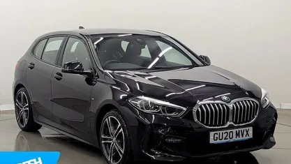 Begagnad BMW 118 M Sport 140 HK (102 kW) 2020 Svart Halvkombi