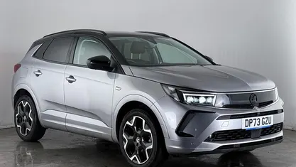 Używany Vauxhall Grandland X Ultimate 131 KM (96 kW) 2023 Szary SUV