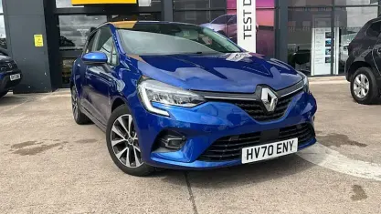 Used Renault Clio Iconic 101 HP (74 kW) 2020 Blue Hatchback