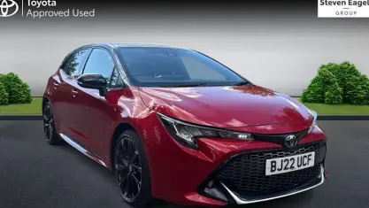 Used Toyota Corolla Sport 184 HP (135 kW) 2022 Red Hatchback