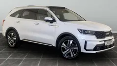 White Used 2022 Kia Sorento 4 SUV | £30,395 (Fair price)
