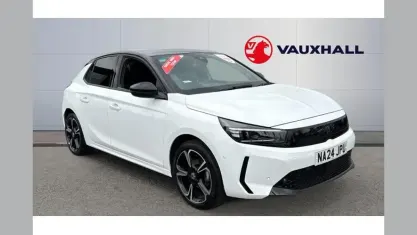 Begagnad Vauxhall Corsa 75 HK (55 kW) 2024 Vit Halvkombi