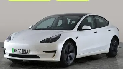 Used Tesla Model 3 RWD 461 kW (627 HP) 2022 White Sedan