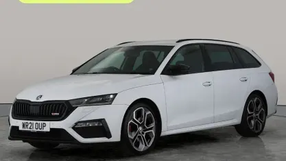 Used Skoda Octavia vRS 200 HP (147 kW) 2023 Estate