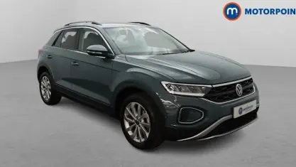 Used VW T-Roc Match 116 HP (85 kW) 2025 Blue SUV