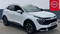 White Used 2022 Kia Sportage 2 SUV | £19,056 (Fair price)