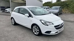 White Used 2015 Vauxhall Corsa Hatchback | £5,495 (Fair price)