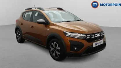 Begagnad Dacia Sandero Journey 91 HK (66 kW) 2022 Halvkombi