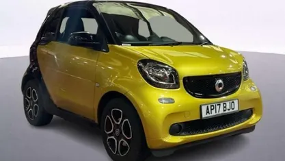 Used Smart ForTwo Cabrio Premium 90 HP (66 kW) 2019 Cabriolet