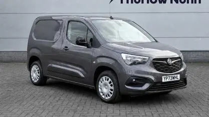 Used Vauxhall Combo S 101 HP (74 kW) 2023 Grey MPV