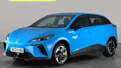 Used MG MG4 EV SE 125 kW (170 HP) 2023 Blue Hatchback