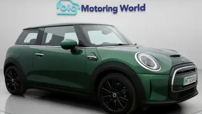 Used Mini Cooper Level 2 135 kW (184 HP) 2023 Green Hatchback