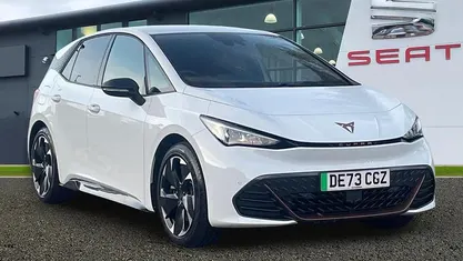 Glacial white Used 2023 Cupra Born e-Boost Hatchback | £22,487 (Fair price)
