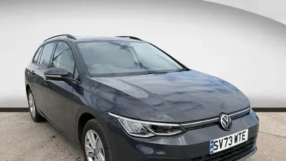 Used VW Golf VIII Life 110 HP (80 kW) 2023 Grey Estate