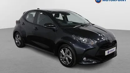 Used Toyota Yaris Hybrid 116 HP (85 kW) 2025 Hatchback
