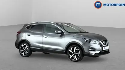 Used Nissan Qashqai N-Motion 140 HP (102 kW) 2020 Grey SUV