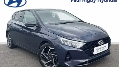 Käytetty Hyundai i20 Premium 101 HP (74 kW) 2023 Viistoperä