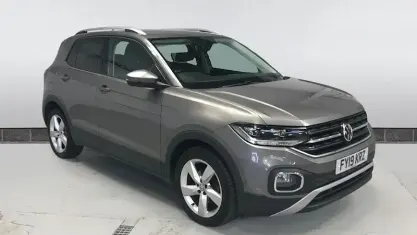 Begagnad VW T-Cross SEL 116 HK (85 kW) 2019 Grå SUV
