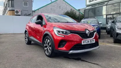Used Renault Captur Evolution 91 HP (66 kW) 2024 Red  SUV