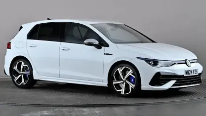 Used VW Golf VIII R 320 HP (235 kW) 2024 Hatchback