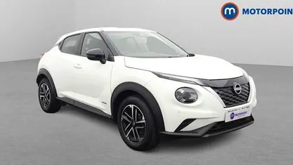White Used 2025 Nissan Juke N-Connecta SUV | £19,149 (Fair price)
