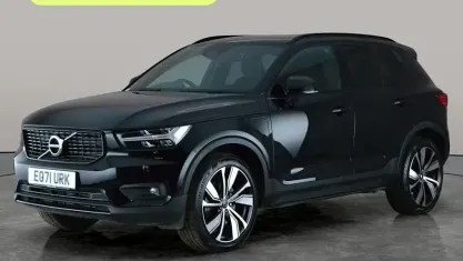 Usado Volvo XC40 R-Design Pro 262 HP (192 kW) 2021 Preto SUV