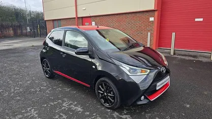 Used Toyota Aygo x-press 72 HP (52 kW) 2019 Hatchback