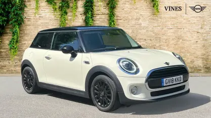 Used Mini Cooper Hatch 136 HP (100 kW) 2018 White Hatchback