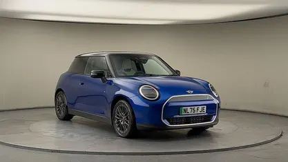 Used Mini Cooper Exclusive 160 kW (218 HP) 2025 Hatchback