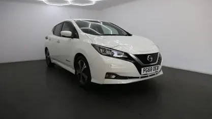 Used Nissan Leaf Tekna 110 kW (150 HP) 2019 White Hatchback