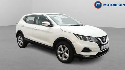 Used Nissan Qashqai Acenta Premium 158 HP (116 kW) 2021 White SUV