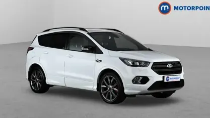 Usado Ford Kuga ST-Line 150 HP (110 kW) 2019 Branco SUV