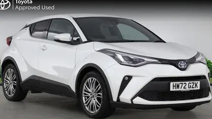 Used Toyota C-HR 184 HP (135 kW) 2022 Platinum white pearl SUV