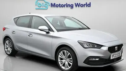 Used Seat Leon SE Dynamic 110 HP (80 kW) 2022 Silver Hatchback