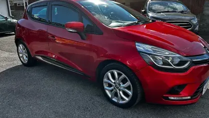 Used Renault Clio Dynamique 90 HP (66 kW) 2018 Hatchback