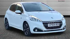 Used 2019 Peugeot 208 Hatchback | £6,840 (Fair price)