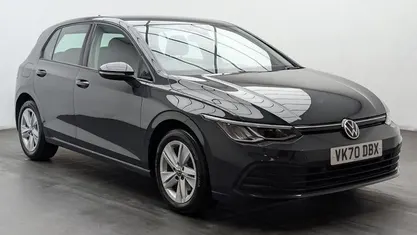 Used VW Golf VIII Life 150 HP (110 kW) 2023 Hatchback