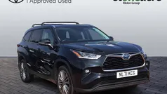 Black Used 2021 Toyota Highlander SUV | £31,500 (Fair price)