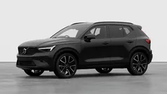 Used 2025 Volvo XC40 Ultra SUV | £45,810 (Fair price)
