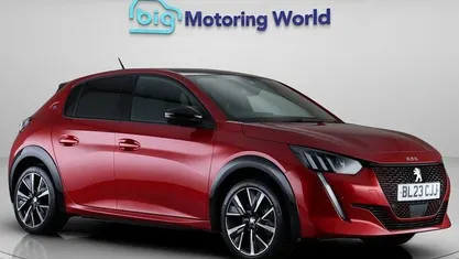 Used Peugeot e-208 GT 100 kW (136 HP) 2023 Red Hatchback