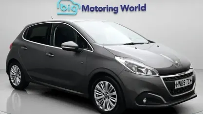 Used Peugeot 208 82 HP (60 kW) 2019 Grey Hatchback