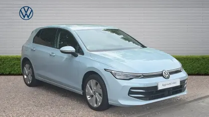 Used VW Golf VIII Match 204 HP (150 kW) 2025 Blue Hatchback