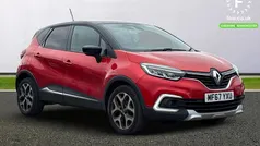 Red/black Used 2017 Renault Captur Dynamique SUV | £7,799 (Fair price)