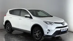 Used 2018 Toyota RAV4 Hybrid Design SUV | £17,550 (Fair price)