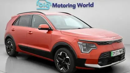 Used Kia e-Niro 150 kW (204 HP) 2023 Orange SUV