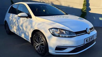 Used VW Golf VII SE 125 HP (91 kW) 2018 Hatchback