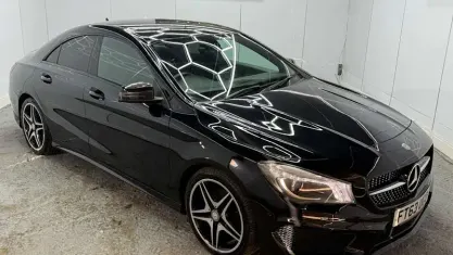 Usado Mercedes CLA220 AMG 170 HP (125 kW) 2014 Preto Sedan